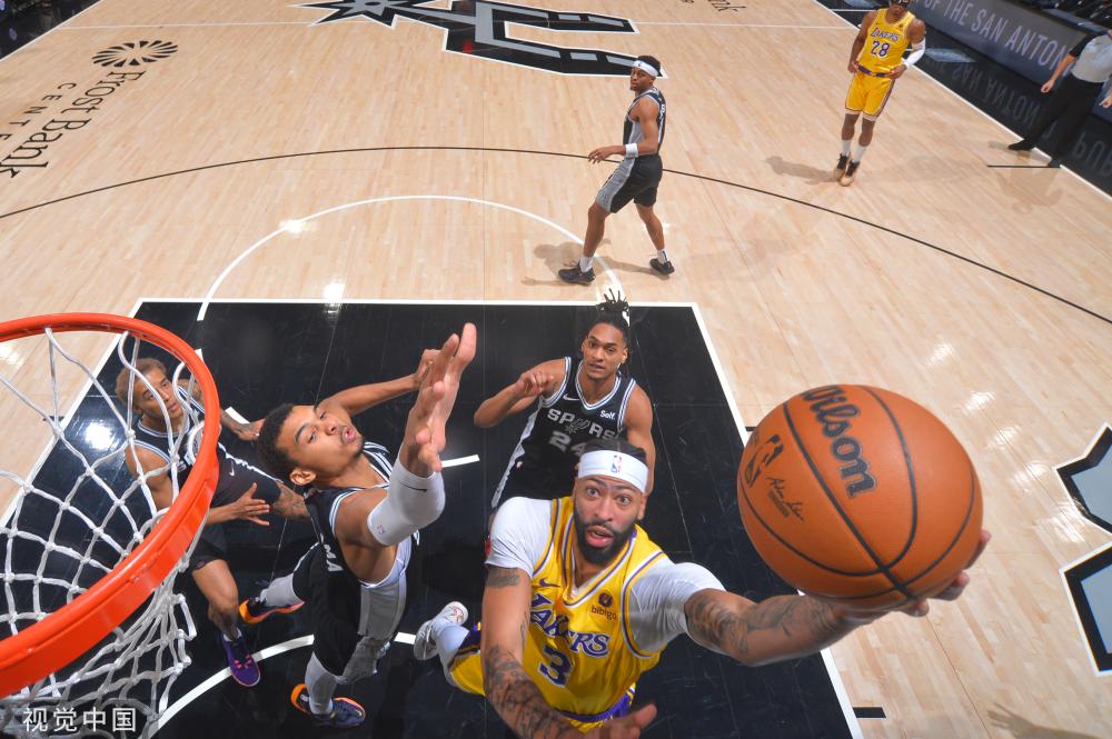 他果断调整 他果断调整