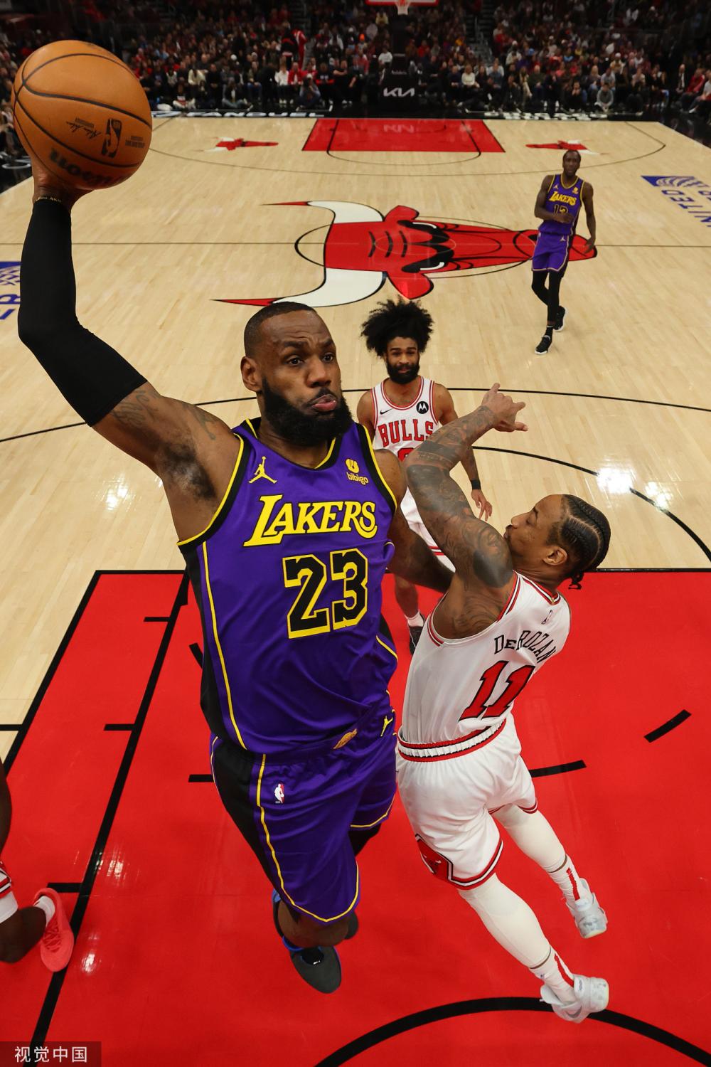 的全球化推 的全球化推