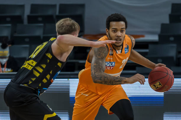 也让世界见 也让世界见